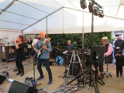 Appearing at Perlethorpe Village Hall, Perlethorpe Village hall ...