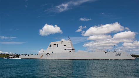 USS Michael Monsoor (DDG 1001) arrives at Joint Base Pearl Harbor ...