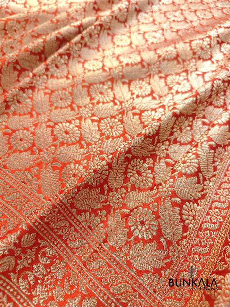 Shop Burnt Orange Mashru Silk Brocade Weaved Banarasi Saree – BUNKALA