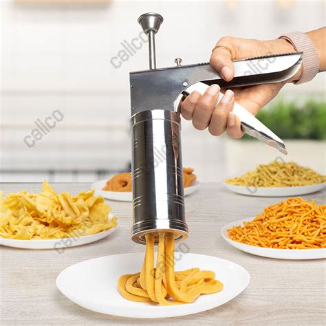 Kitchen Press - calico