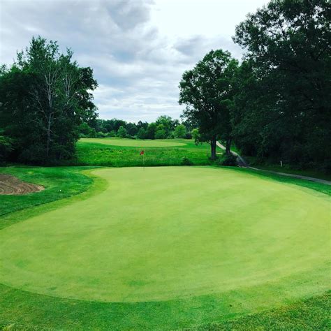 Whitmore Lake Golf Links