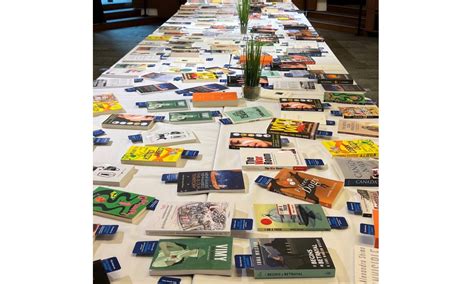 Artificial Intelligence/AI - Quill and Quire