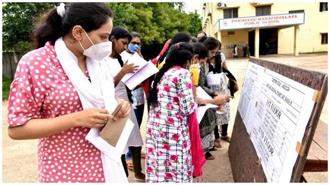 NEET UG 2023: Dress Code, Documents To Carry To Exam Centre, Check NTA ...