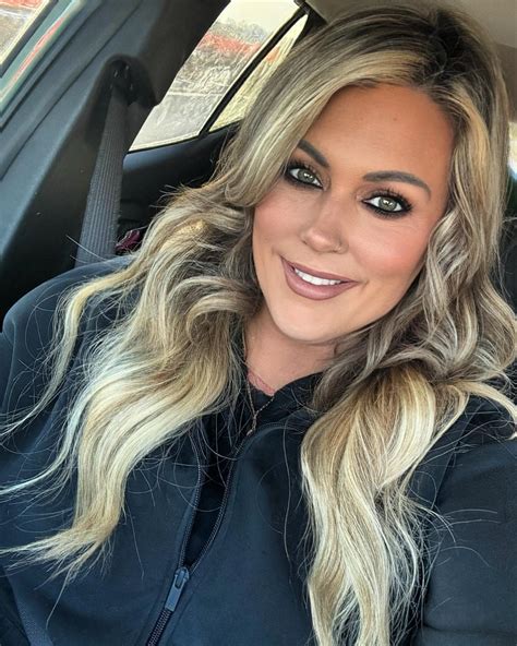 Ashley Nichole | Working. Like everyone else. Fun fun. Hi, I miss you. How’s your Thursday?! # ...