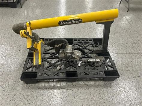 Excalibur Overblade Dust Collector & Rockwell Belt Sander | AllSurplus