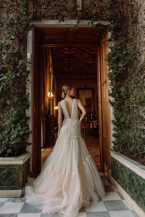 Best wedding dress for petite 60 photos - Astyledwedding.com