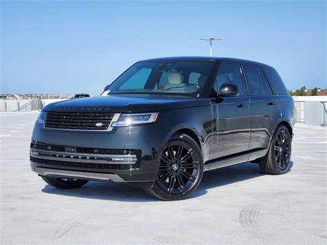 New 2025 Land Rover Range Rover SE SUV in Austin #5374903 | Land Rover North Austin