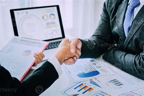 Finance Stock Photo 的图像结果