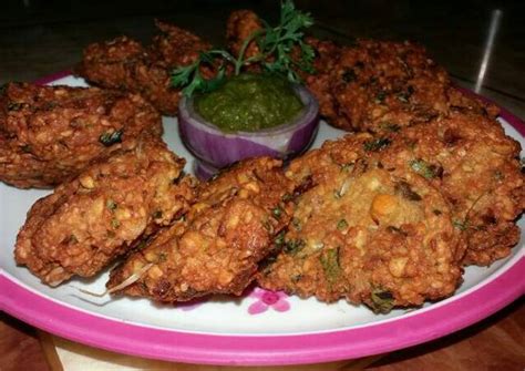 Chana Dal ke pakore Recipe by Arti Gupta - Cookpad