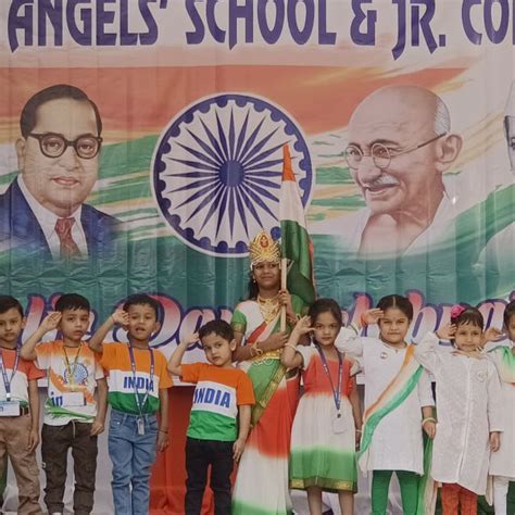 Holy Angels School & College, Dombivli - East