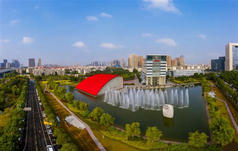 武汉市土拍3宗经开区地块，均由国企底价9.55亿元包揽 - 知乎