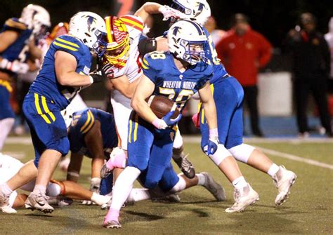 Photos: Batavia at Wheaton North in Week 5 football – Shaw Local