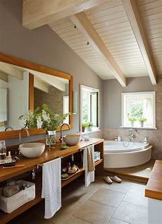 Remodels For Small Bathrooms by Small Bathroom Remodeling Guide 30 Pics Decoholic Remodels For Small Bathrooms