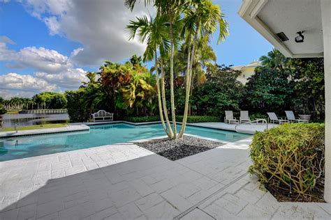 17315 Northway Circle, Boca Raton, FL 33496 | Virtual Tour