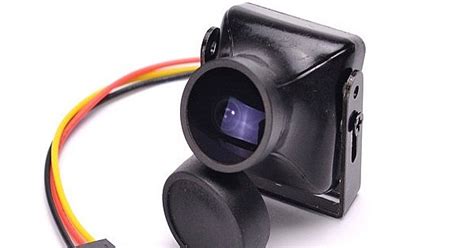 1200TVL CMOS Camera with 2.8mm Lens FPV Camera for RC Drone Quadcopter