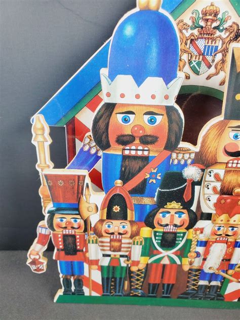 VTG 11" Wooden 3D Wind-Up Music Box 4 NUTCRACKERS HANDS MOVE UP/ DOWN ...