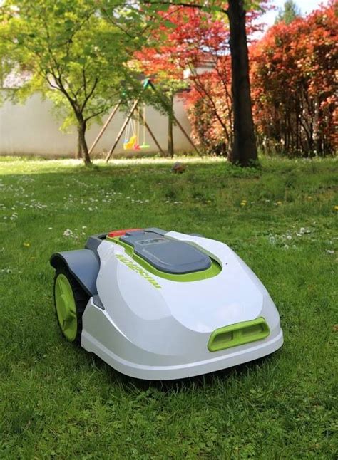 Da Neumann il robot rasaerba con navigatore   DDay.it