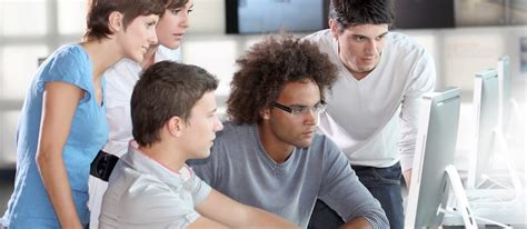 Information Technology People 的图像结果