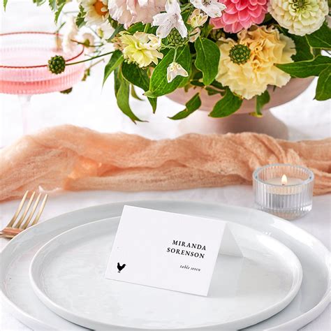 The Knot - Vertical Names Place Cards