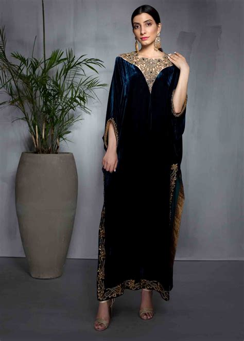 Kaftan for Women by Nickie Nina | LAAM | Абайя, Наряды, Модные стили