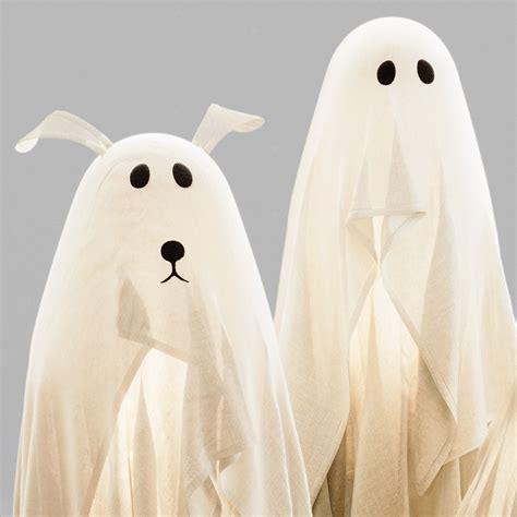 Pottery Barn Ghosts 3D Model - TurboSquid 2325307