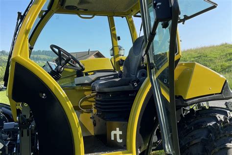 Rigitrac SKH 60: Mähtraktor für alle Lagen | agrarheute.com