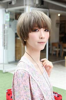 Japanese Hairstyles 2014 by Beautiful Bowl Cut With Retro Fringe Japanese Japanese Hairstyles 2014