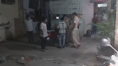 SHOCKING! Decomposed Body Of Woman Found Inside Bed Box In Delhi's ...