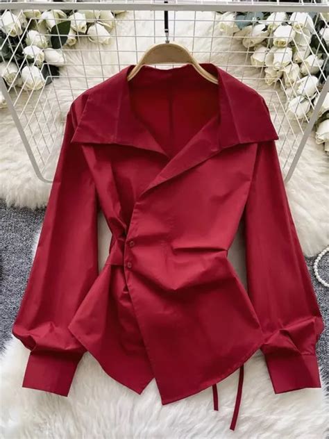 Find Your red top - For all the ways you love to dress.