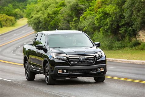 2017 Honda Ridgeline Specs, Performance & Photos - autoevolution