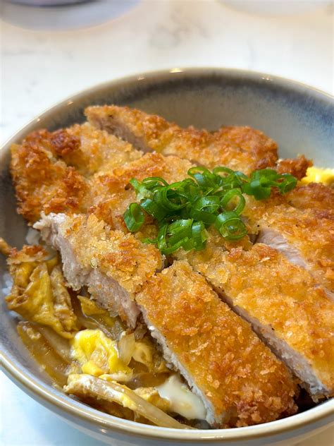 Katsudon Recipe Katsudon (かつ丼 – Pork Cutlet Rice Bowl)