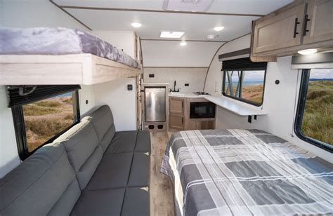 16RD | Trailmaster Lite | Light Weight Trailers | Gulf Stream Coach Inc.