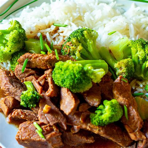 Slow Cooker Teriyaki Beef and Broccoli Recipe - The How-To Home