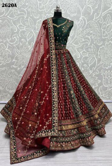 Designer Lehengas