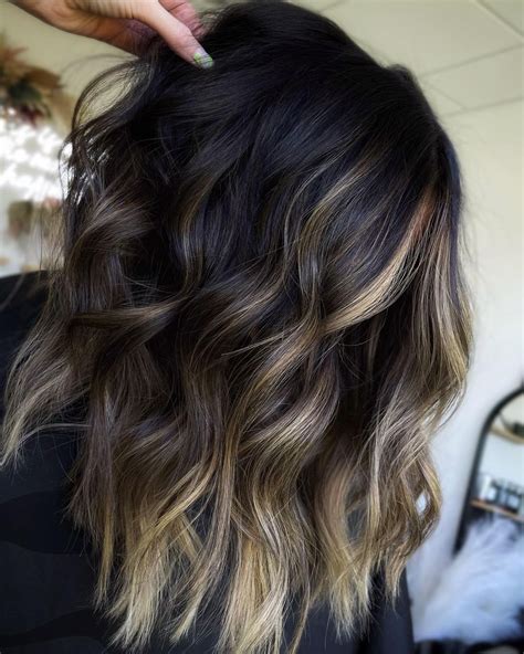 Partial Light Brown Highlights