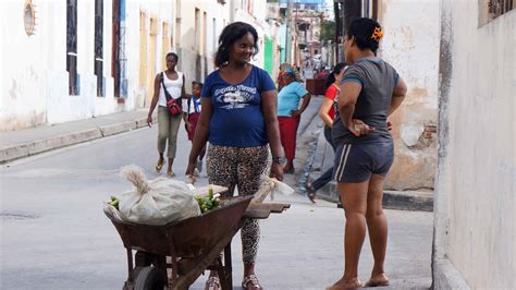 10 THINGS AMERICANS COULD LEARN FROM CUBANS - Where's the Gringo?