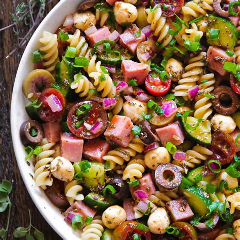 Ham Pasta Salad (20-Minute Recipe) - Julia's Album