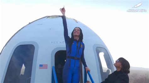 Katy Perry and Gayle King launch to space with 4 others on historic all ...