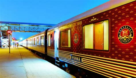 10 Most Luxurious Train in India - lifeberrys.com
