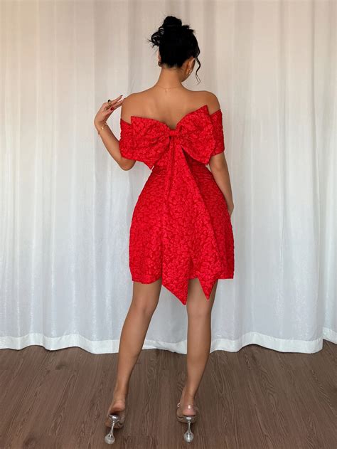 Extravagant Tube Bow Off Shoulder Midi Dress | Savana | Bestsellers