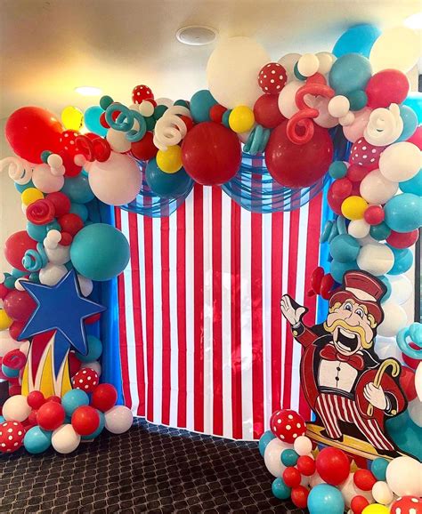 Custom Balloon Decor | Creative Balloons by Cathy LLC | Camarillo ...
