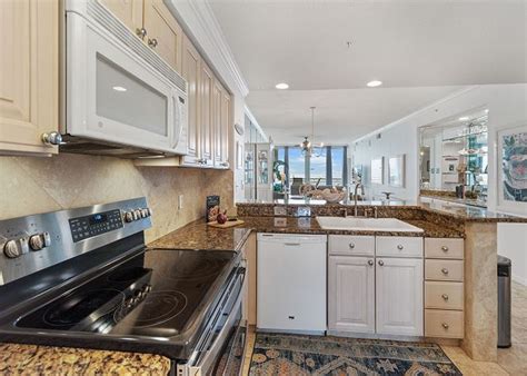 Navarre, Florida United States - Blue Sky | Blue Moon Vacation Rentals