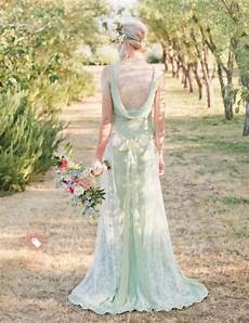 Non Traditional Wedding Dress Ideas by 17 Non Traditional Wedding Dress Ideas For Ballsy Brides Non Traditional Wedding Dress Ideas