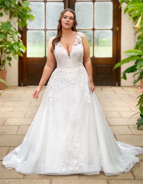 Size 20 Wedding Gown