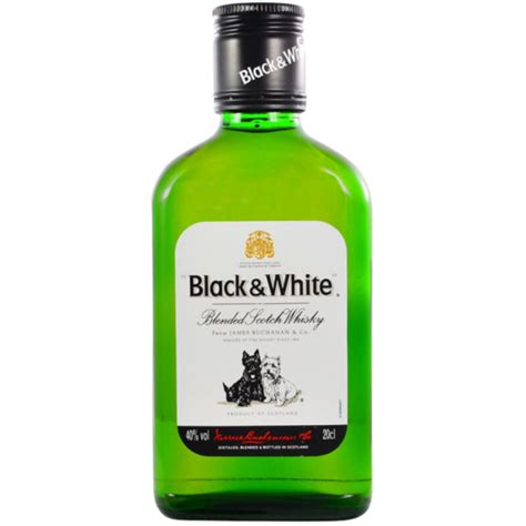 BLACK & WHITE RUM 250ML