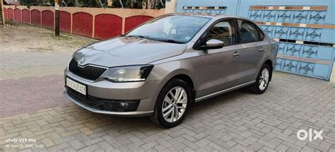 Skoda Rapid 1.6 MPI Style Black Package, 2018, Petrol - Cars - 1826342349