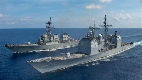 美军驱逐舰非法闯入中国西沙领海 南部战区：予以警告驱离_凤凰网