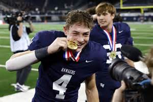 Smithson Valley football routs Frisco Lone Star in state title game