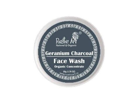 6 बेस्ट चारकोल फेस वॉश, जो चेहरे को रखेंगे क्लीन और पॉल्यूशन फ्री ...