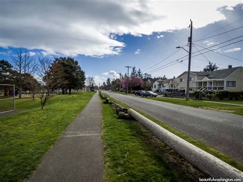 Riverview Playfield Park